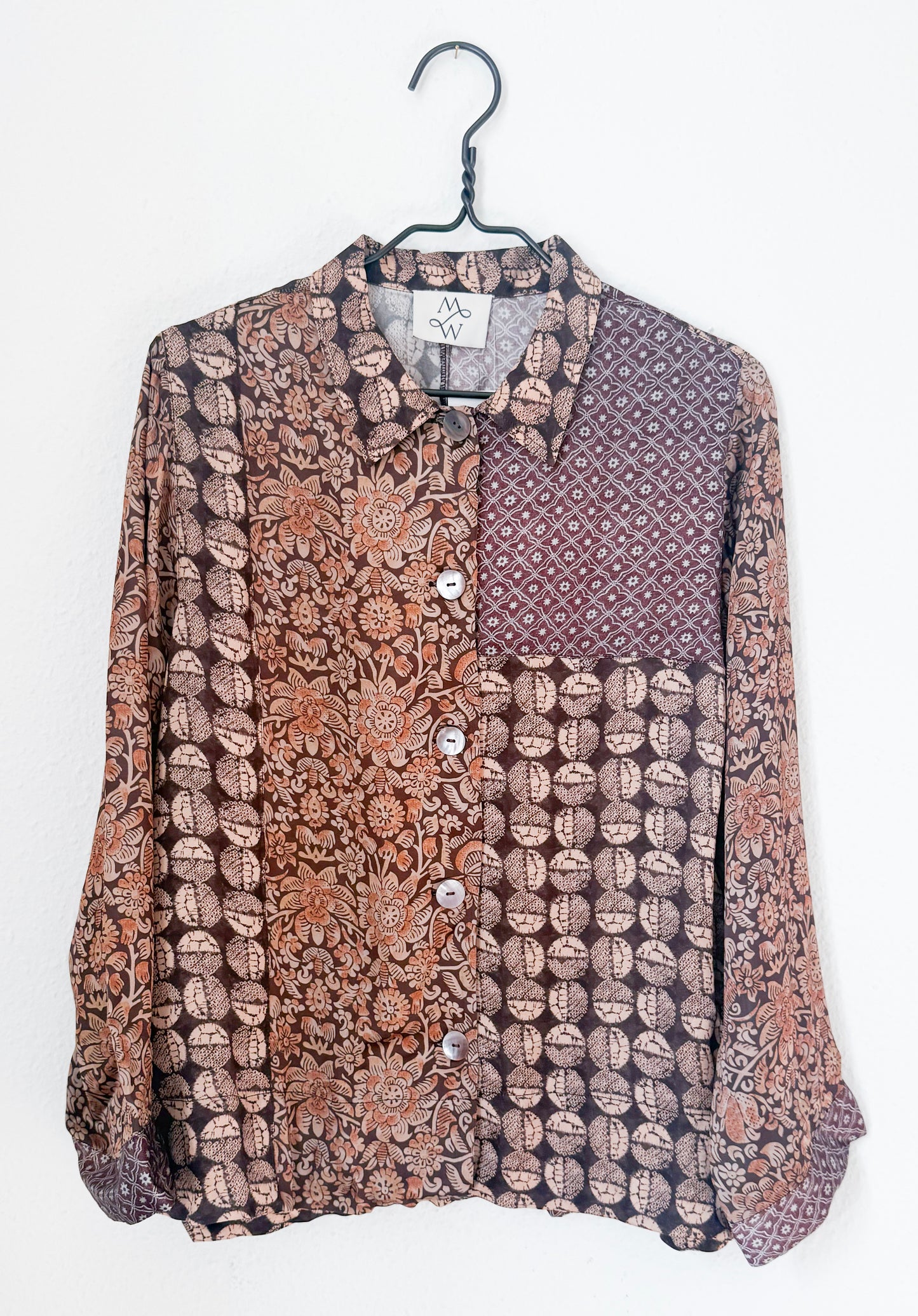 MW - LEO Shirt
