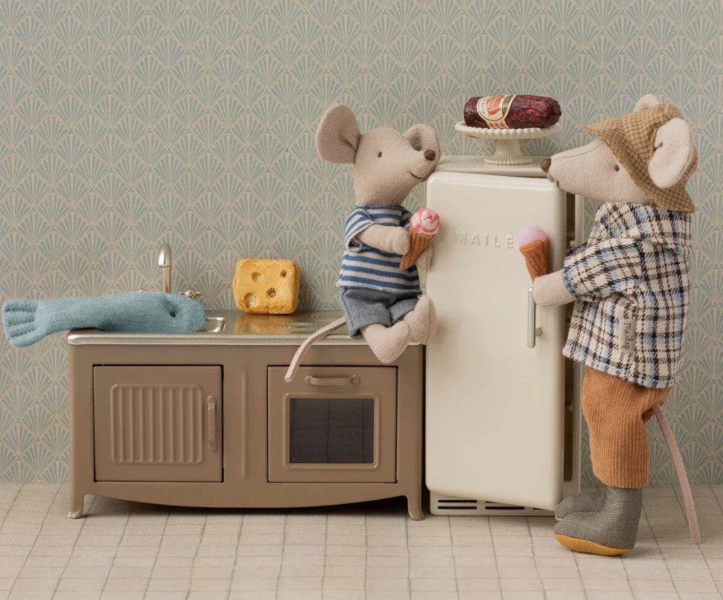 Maileg – Fridge, Mouse