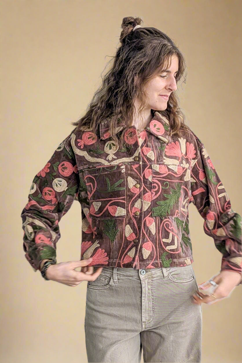 Cofur Velvet Suzani jakki