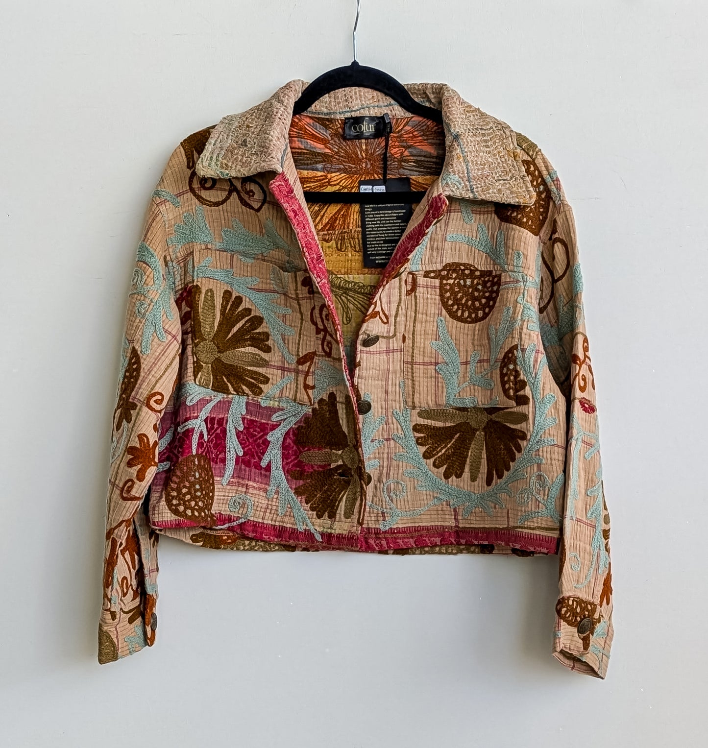 Cofur Kantha jakki - front pockets