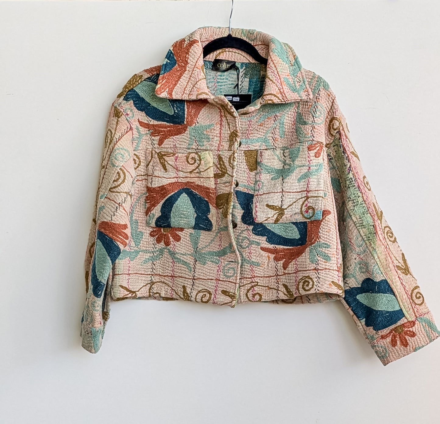 Cofur Kantha jakki - front pockets