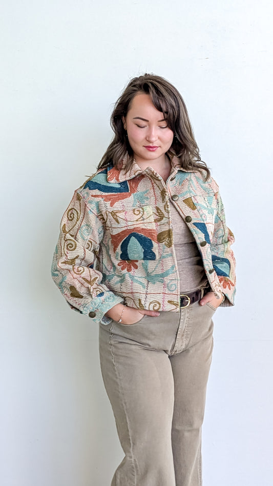 Cofur Kantha jakki - front pockets