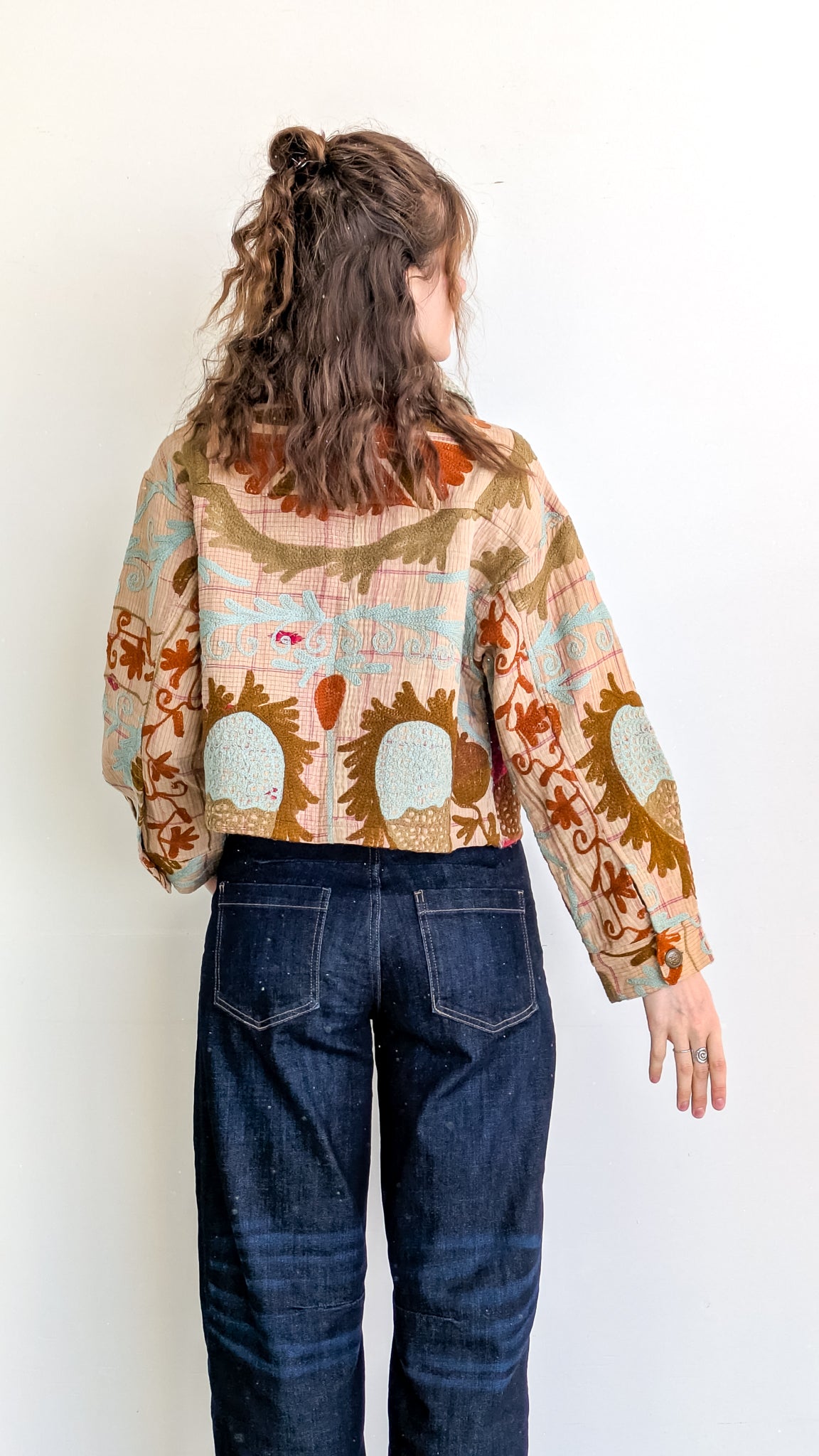 Cofur Kantha jakki - front pockets