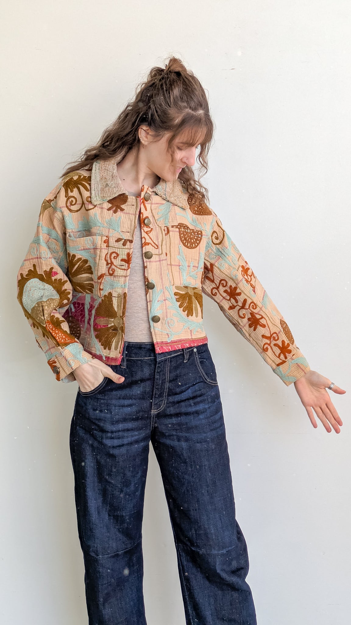 Cofur Kantha jakki - front pockets