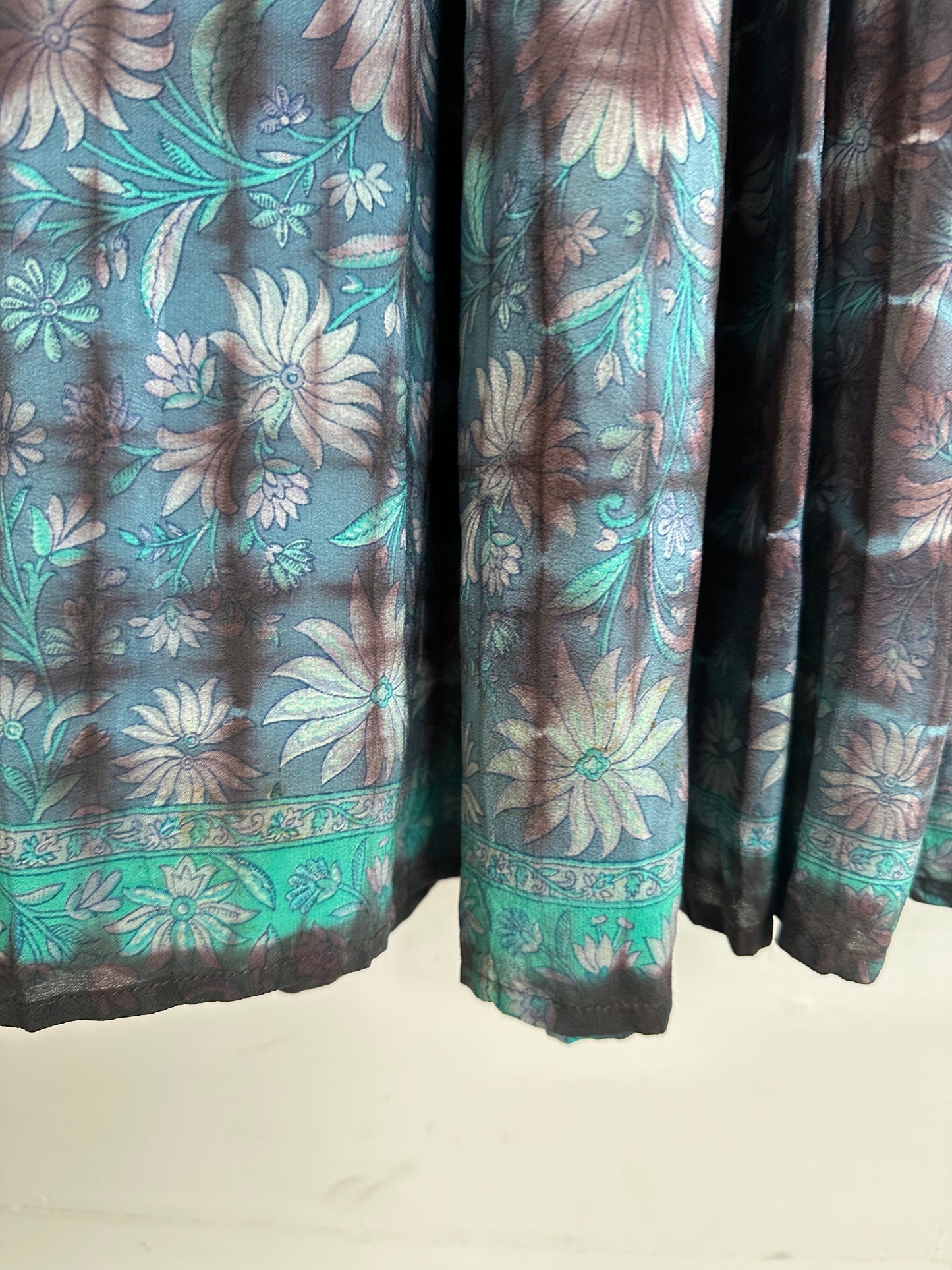 Cofur Hilton skirt