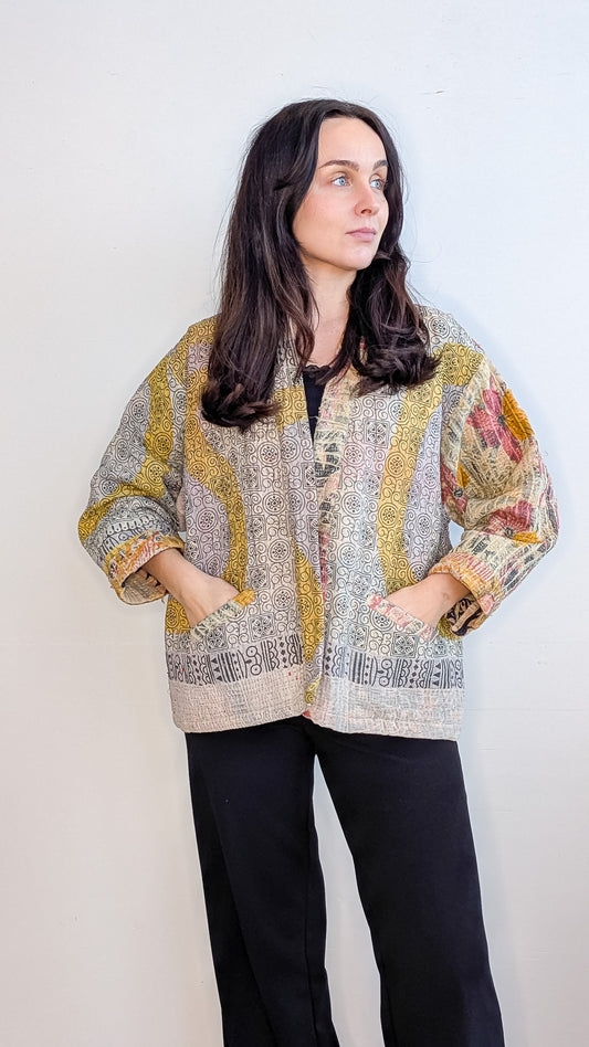 Cofur Kantha jakki stuttur