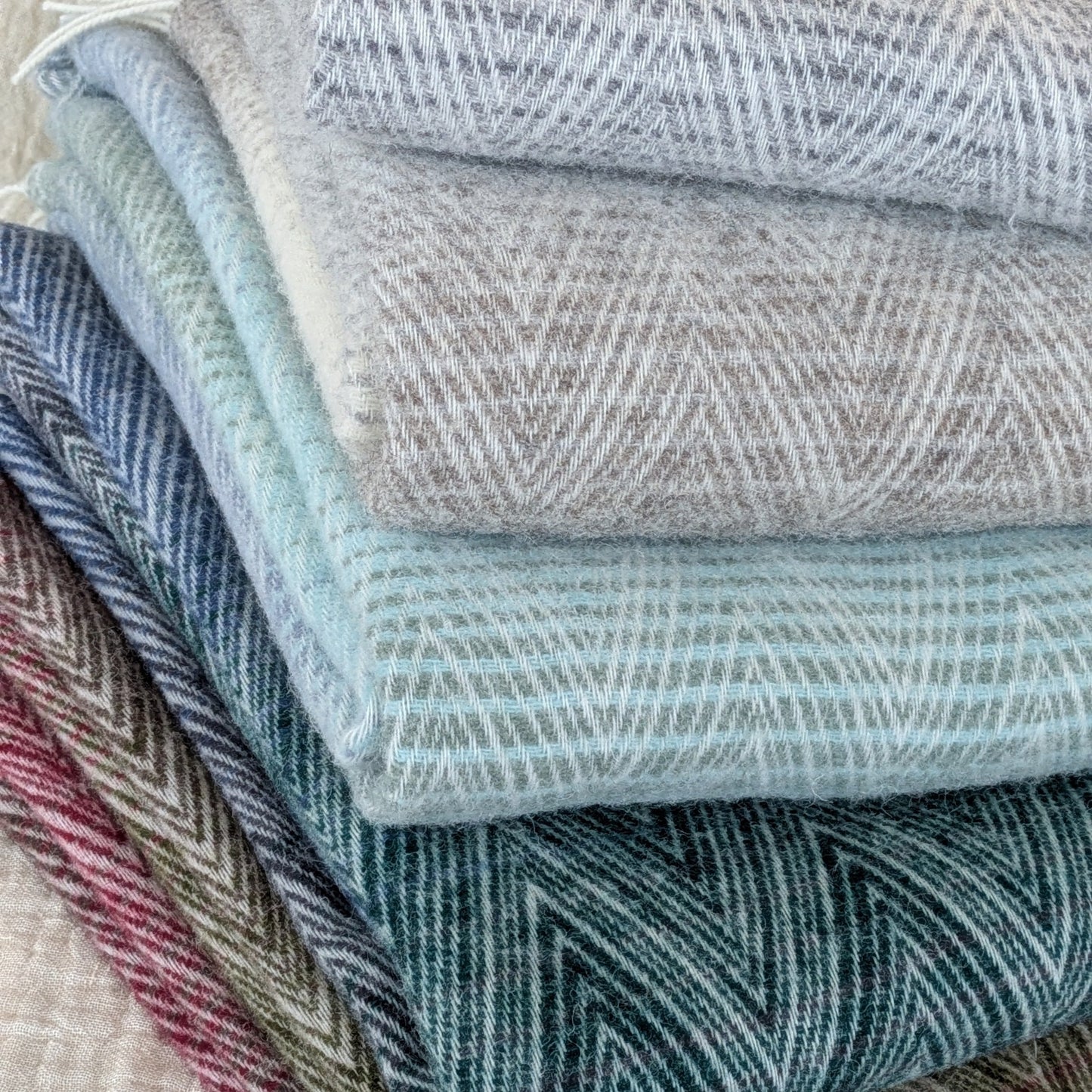 Mjúk ullarteppi - Rainbow