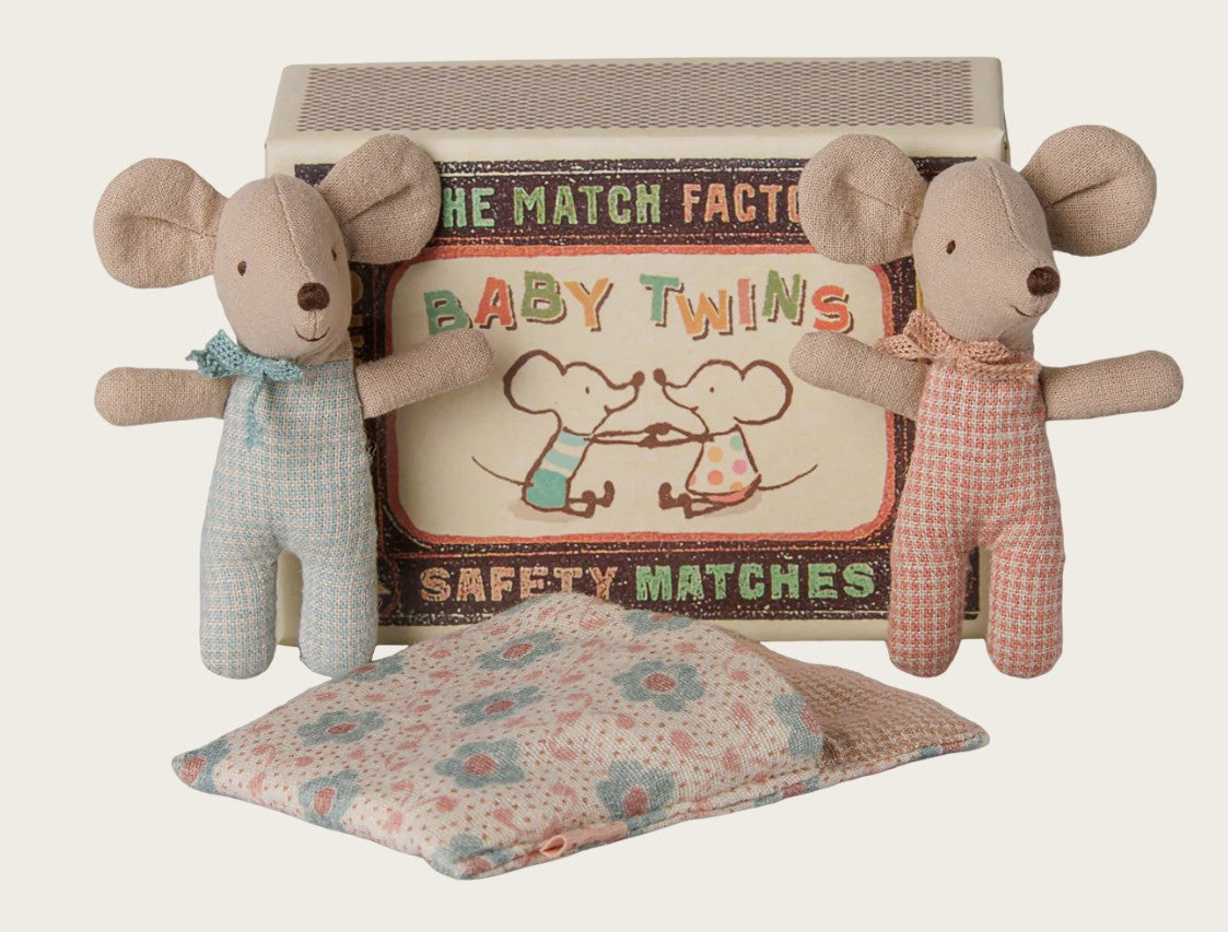 Maileg – Twins, Baby mice in a matchbox