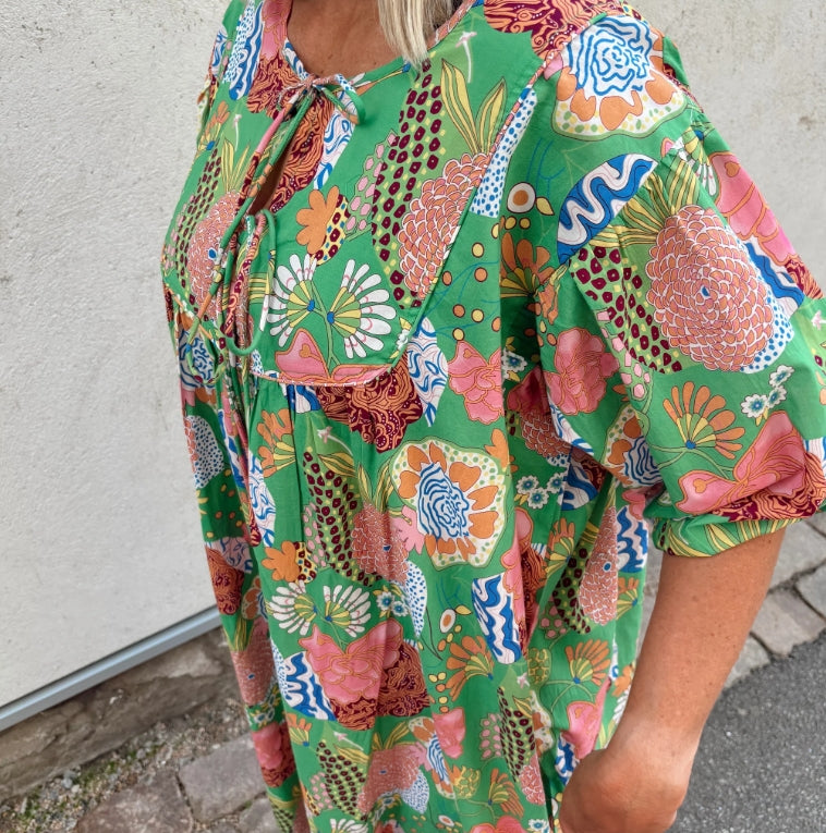 Wauw - Capri Dress grænn