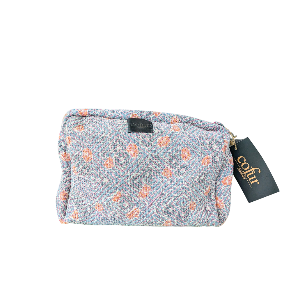 Cofur toilet bag