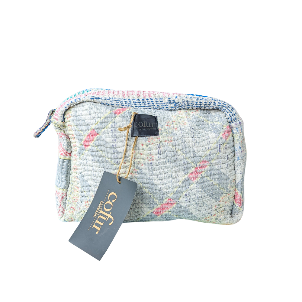 Cofur toilet bag