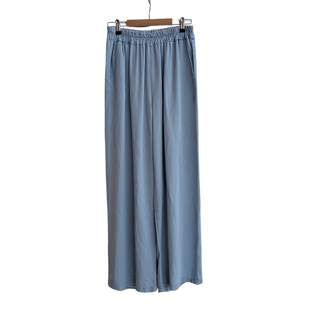 Marta buxur (8222)