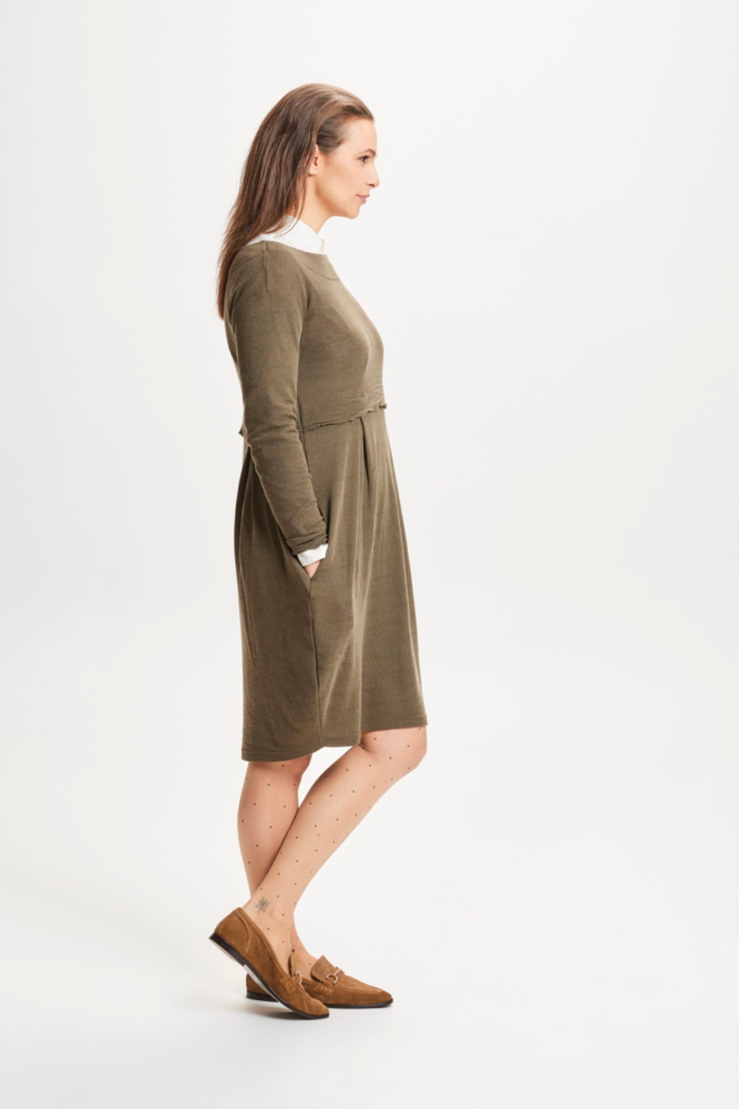 by basics (7035) – Merino Kjóll m/föllum