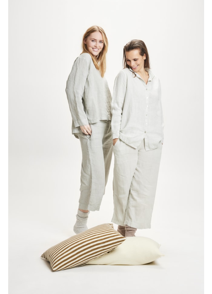 by basics (12003)– Wide Buxur